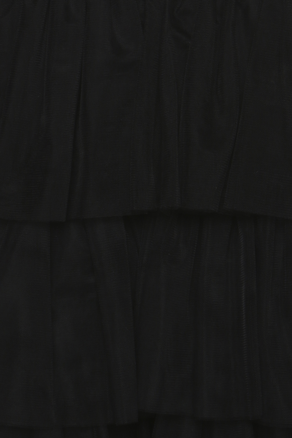 Черное платье из тюля